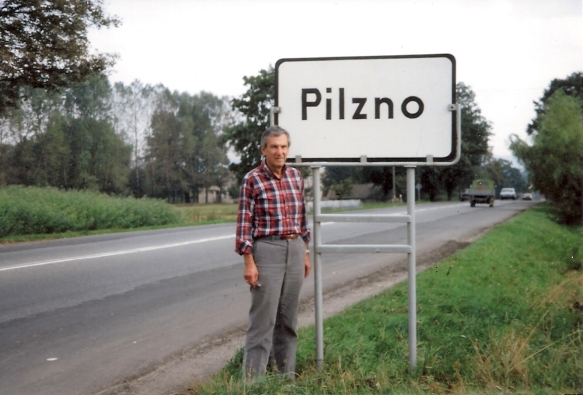 Approaching Pilzno on the road from Tarnow. Sept. 9, 1989