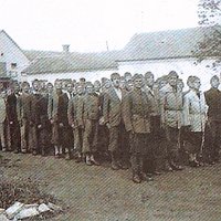 Mil-0007-WWII-Group-02b