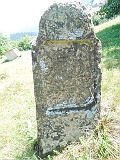 Dilove-tombstone-08