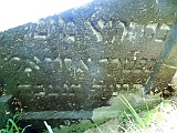 Dilove-tombstone-21