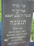 Hat-Cemetery-stone-011