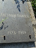 Hat-Cemetery-stone-030