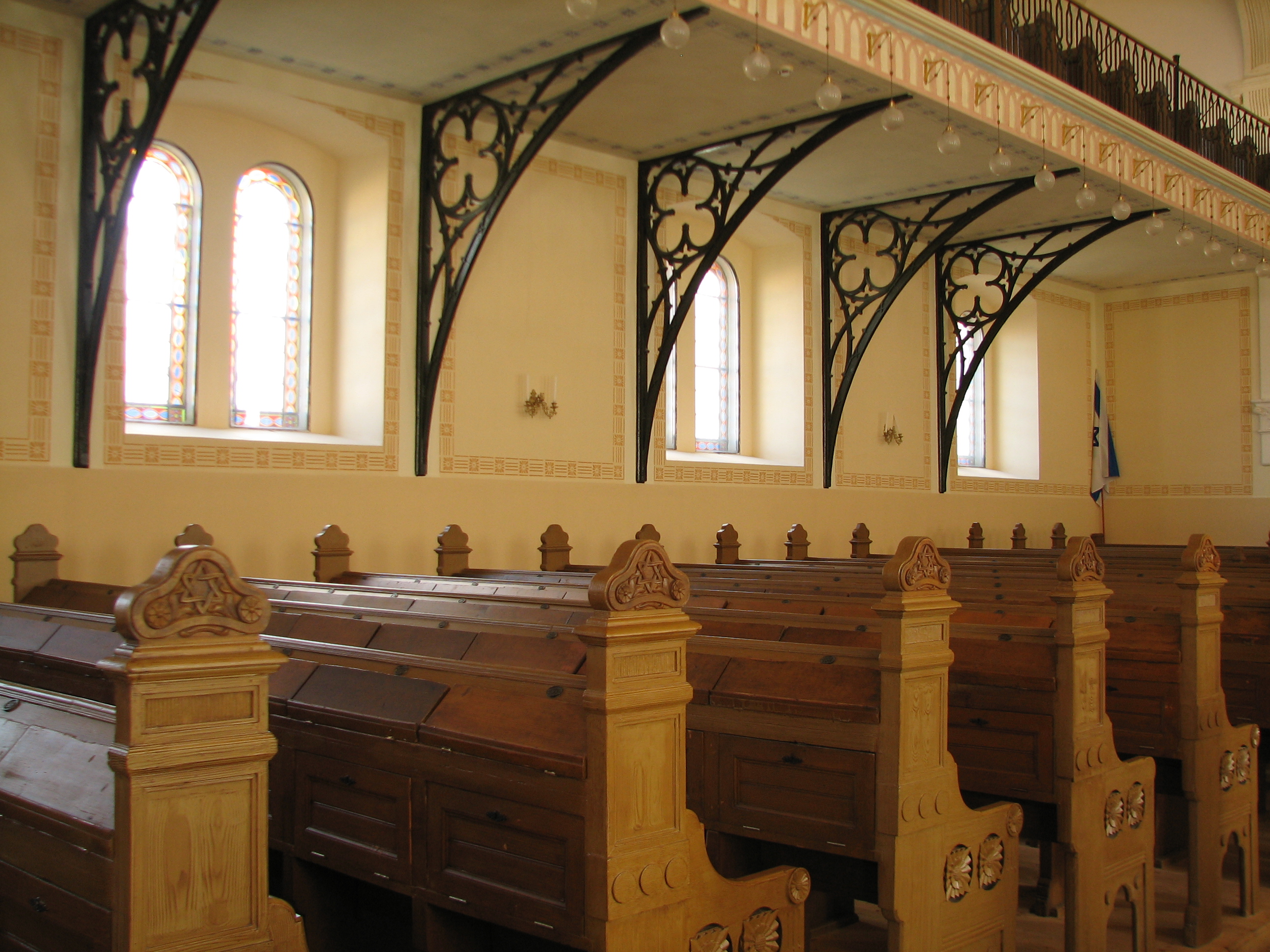 synagogue
interior