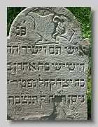 Holubyne-Cemetery-stone-470