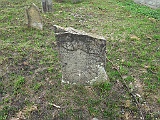 Iza-tombstone-01