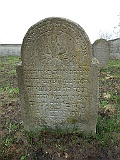 Iza-tombstone-10