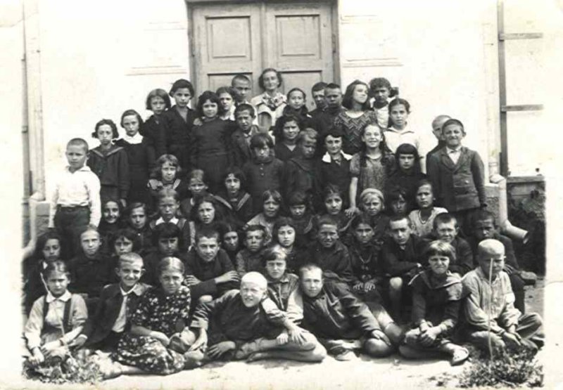Kamenets school students