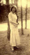 LEISTNER Mina.jpg (81028 bytes)