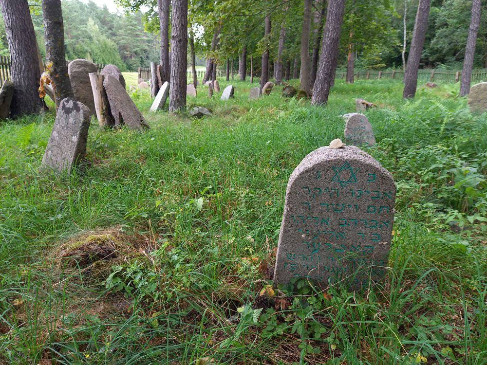 Highlighted stone