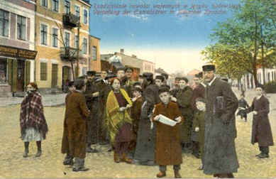 Postcard of Jews in Poland during WWI, circa 1915