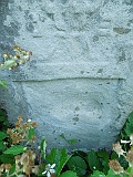Luh-tombstone-102