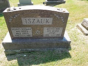 Iszauk-Max-Louis-and-Pearl