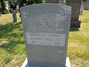 Lux-Mildred-Gross