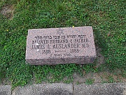 Auslander-James-L-MD