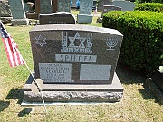 SPIEGEL-Gerald-L