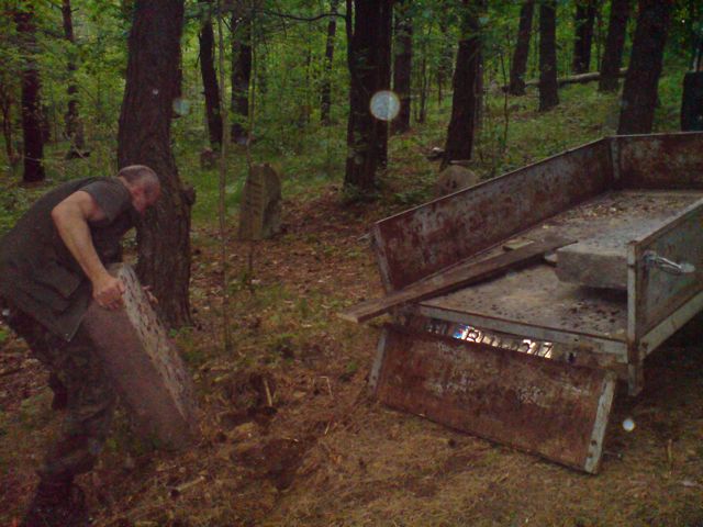 Recovered
                        Gravestone