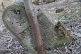 Nelipyno-Cemetery-stone-087