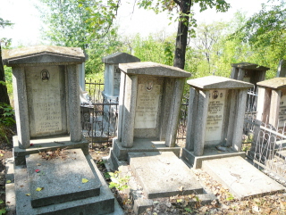 Large Grave 4