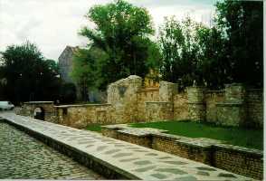 Ruins of Old Shul