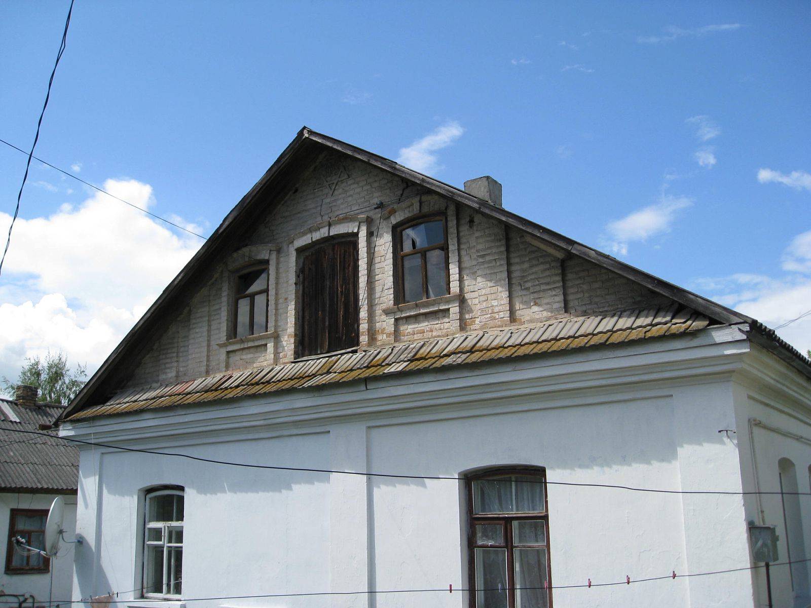Shumsk building