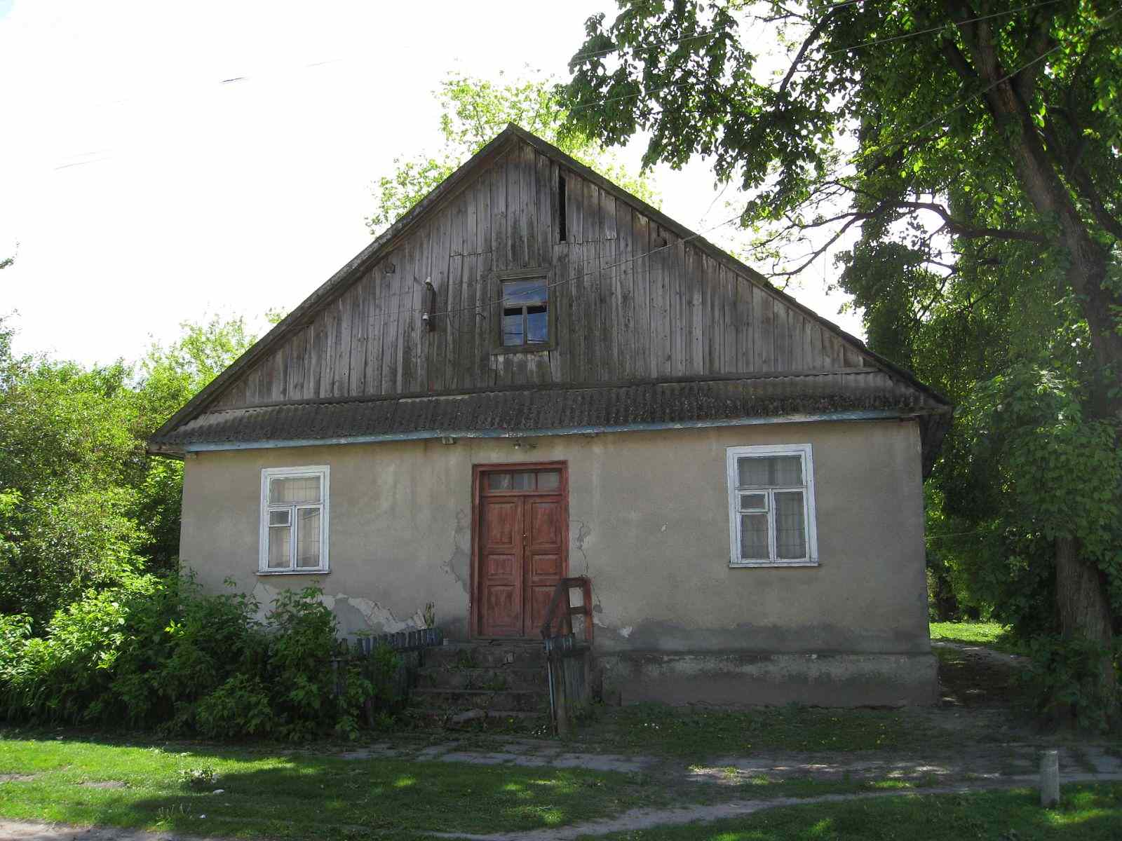 Shumsk building