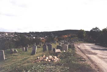 30CemeteryHillRoad