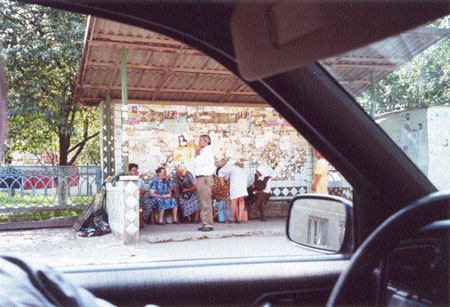 08BusStop2