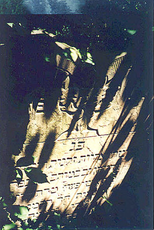 22Gravestone2
