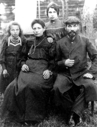 Peysachovich sisters