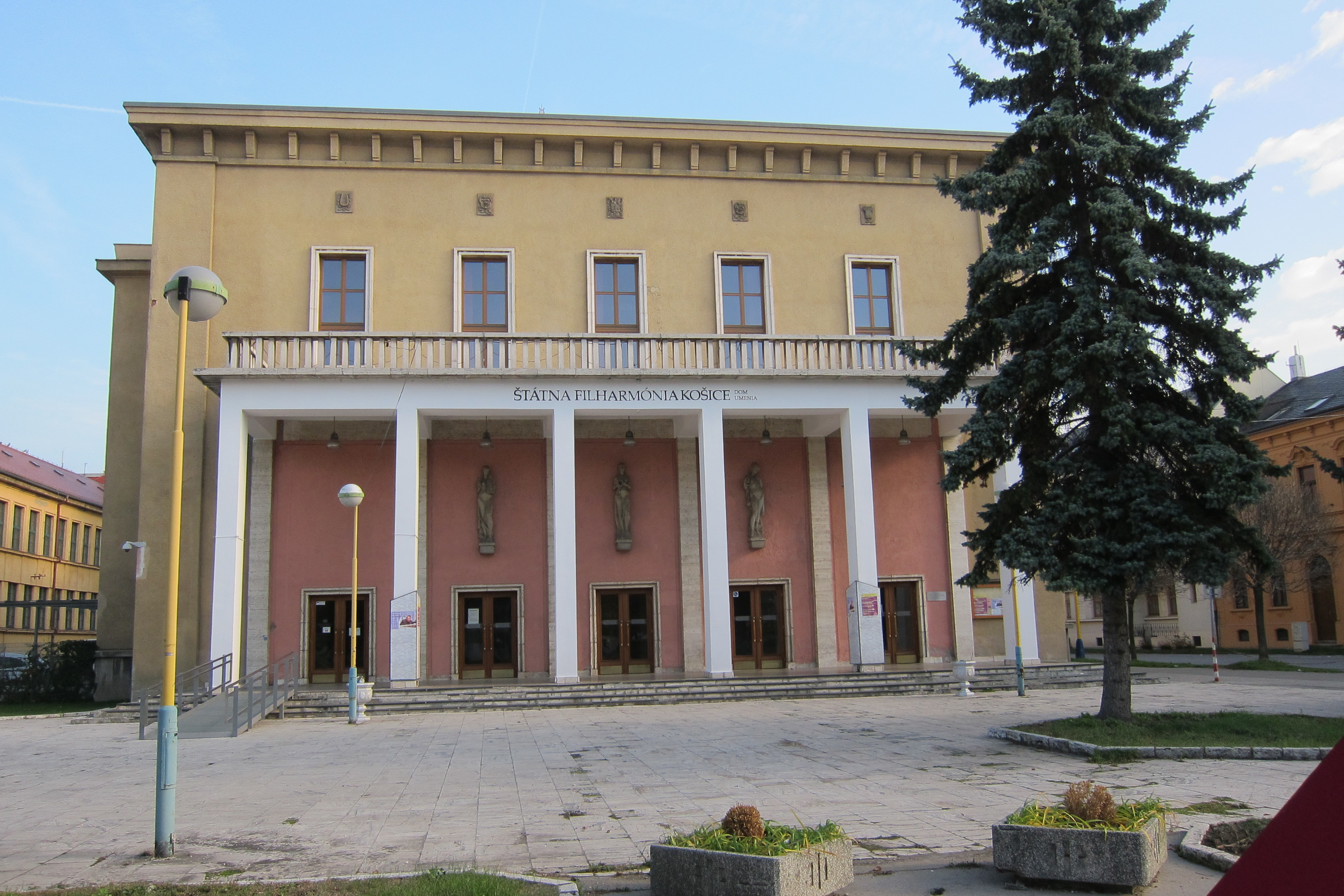 Neolog Synagogue-Cultural center