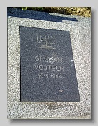 P1012040