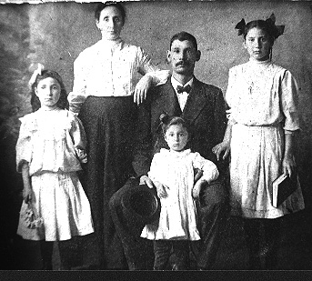 Gollman Family of Sheboygan,                                                                                                                                                                                                                                                                                                                                                                                                                                                                                                                                                                                                                                                                                                                                                                                                                                                                                                                                                                                                                                                                                                                                                                                                                                                                                                                        Wisconsin, Recently of Lepel, Belorussia  