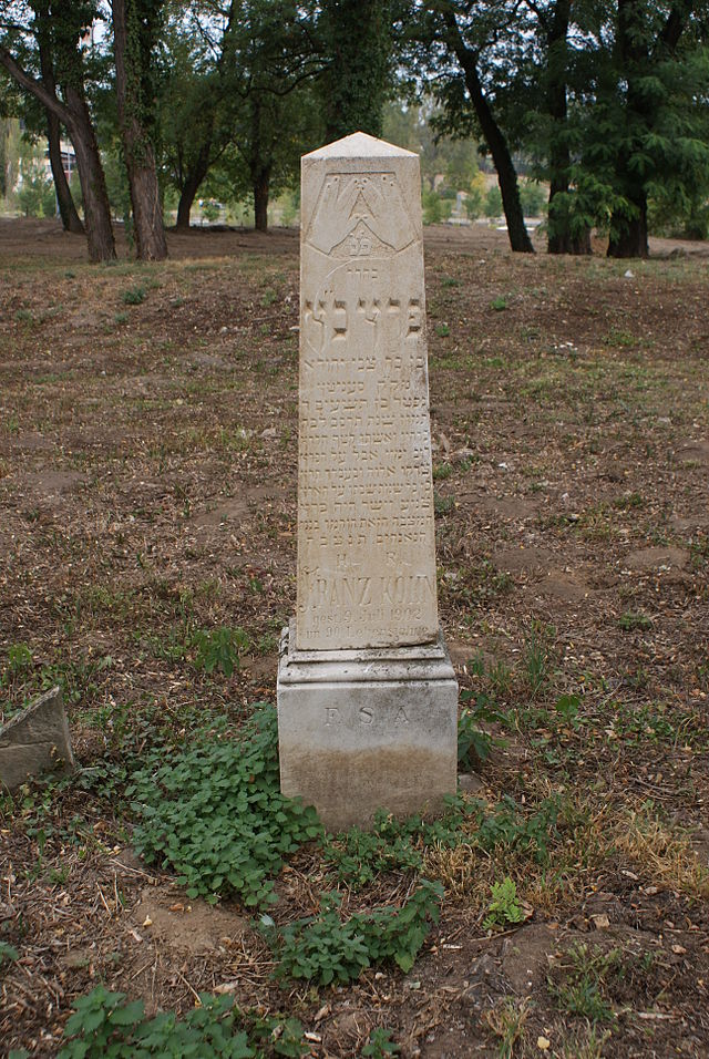 New_cemetery5