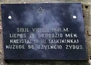 Plaque