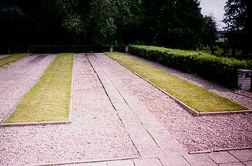 Mass Graves in Yurburg - Photo by Gerrard W. Rudmin - June 1998