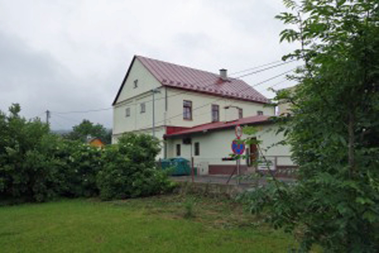 Building that
housed the Hasidic Klotz